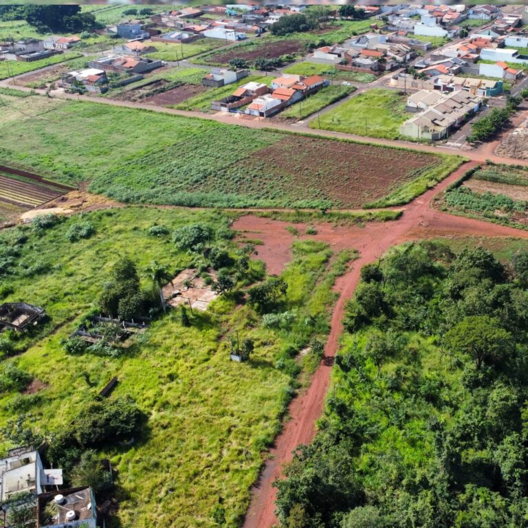 Área urbana à venda em Itumbiara-GO